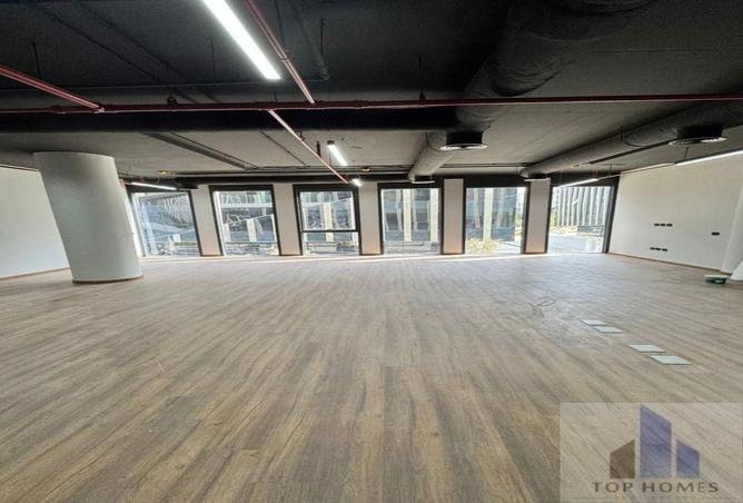 8421972 - Property Main Image