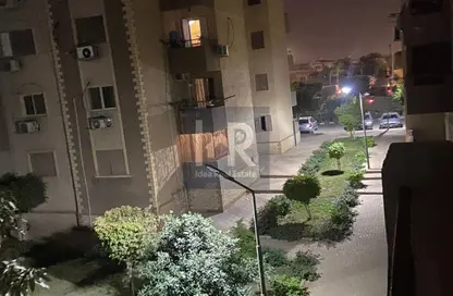 Apartment - 3 Bedrooms - 2 Bathrooms for rent in Rawdat Al Azhar - North Investors Area - New Cairo City - Cairo