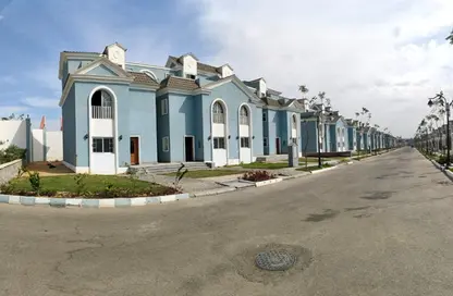 تاون هاوس - 4 غرف نوم - 4 حمامات للبيع في هليوبوليس هيلز - الحي السادس - مدينة العبور - القليوبية