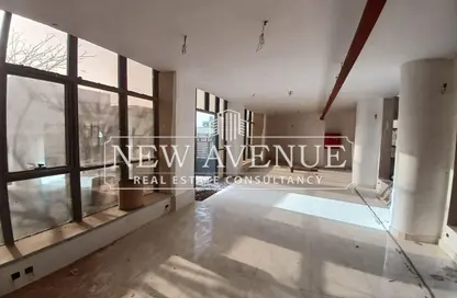 مساحات مكتبية - 3 غرف نوم - 1 حمام للايجار في محور مصطفي كامل - التجمع الاول - مدينة القاهرة الجديدة - القاهرة