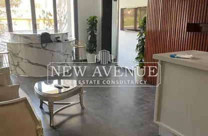 مساحات مكتبية - 4 غرف نوم - 2 حمامات للايجار في شارع الاهرام - روكسي - مصر الجديدة - القاهرة