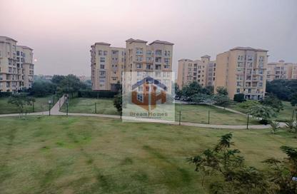 Apartment - 4 Bedrooms - 4 Bathrooms for sale in Privado - Madinaty - Cairo