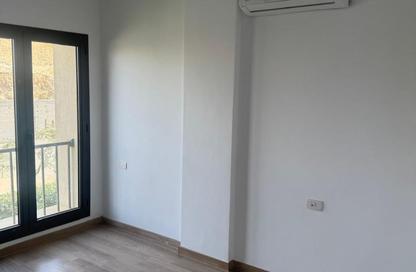 شقة - 3 غرف نوم - 3 حمامات للايجار في مون ريزيدنس - فيفث سكوير - التجمع الخامس - مدينة القاهرة الجديدة - القاهرة