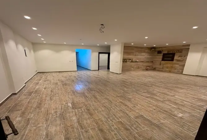 106845389 - Property Image 2