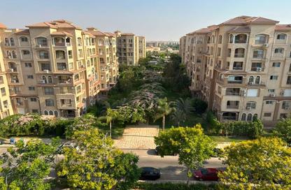 Apartment - 2 - 1 for sale in Privado - Madinaty - Cairo