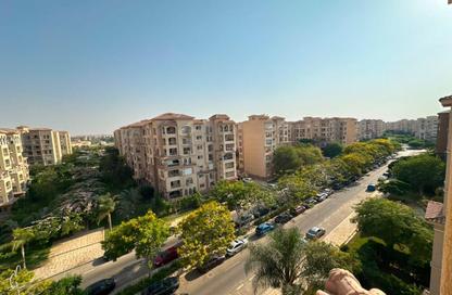 Apartment - 2 - 1 for sale in Privado - Madinaty - Cairo