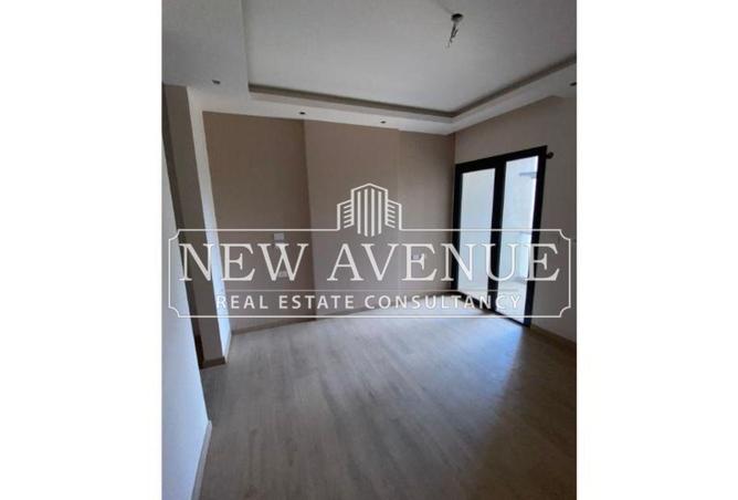 8716005 - Property Image 2