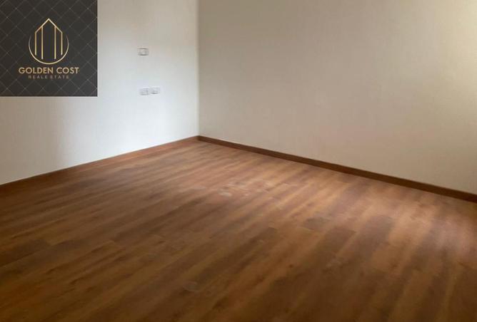 93815642 - الصورة الرئيسية للعقار