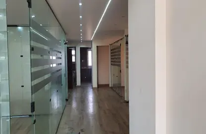 مساحات مكتبية - 2 غرف نوم - 3 حمامات للايجار في شارع رمسيس - الكوربة - مصر الجديدة - القاهرة