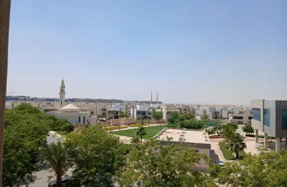 شقة - 3 غرف نوم - 3 حمامات للبيع في مدينة وصال - كمبوندات الشروق - مدينة الشروق - القاهرة