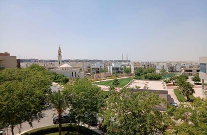 Apartment - 3 Bedrooms - 3 Bathrooms for sale in Wesal City - El Shorouk Compounds - Shorouk City - Cairo