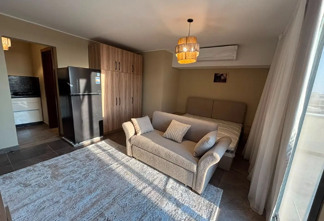 103764314 - Property Main Image