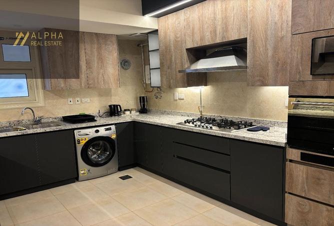 8611312 - Property Image 3