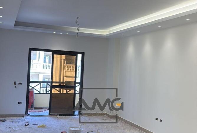 8610220 - Property Image 2