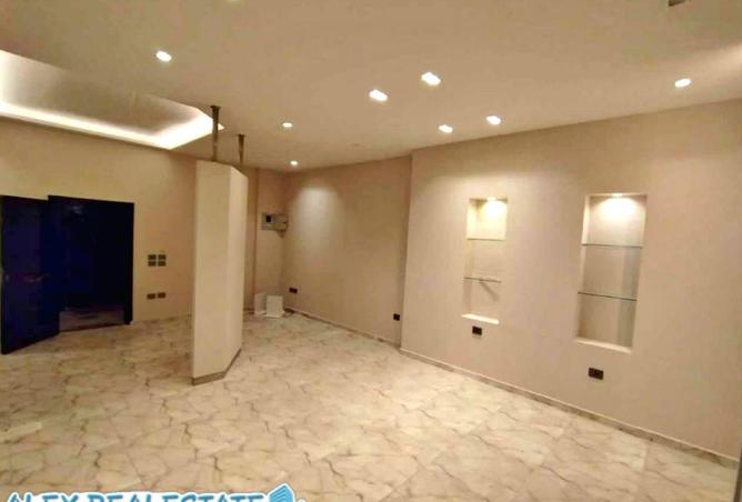 8606802 - Property Main Image