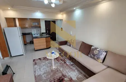 Apartment - 2 Bedrooms - 1 Bathroom for rent in Al Mostakbal - 12th District - Sheikh Zayed City - Giza