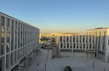 مساحات مكتبية - غرفة نوم - 2 حمامات للايجار في ميفيدا - كمبوندات التجمع الخامس - التجمع الخامس - مدينة القاهرة الجديدة - القاهرة