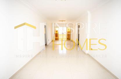 Apartment - 3 - 1 for sale in Bolkly - Hay Sharq - Alexandria