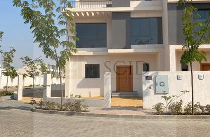 Townhouse - 3 - 3 for sale in Lake West 2 - Sheikh Zayed Compounds - Sheikh Zayed City - Giza