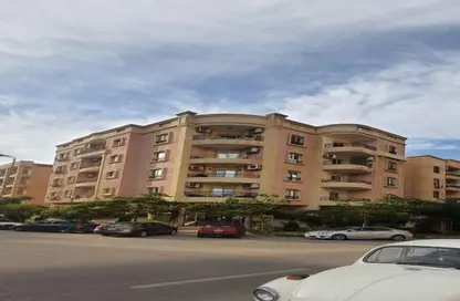 Roof - 3 Bedrooms - 3 Bathrooms for sale in El Narges Buildings - Al Narges - New Cairo City - Cairo