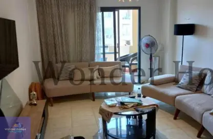 شقة - 3 غرف نوم - 2 حمامات للايجار في شارع سوق زهراء المعادي - زهراء المعادي - حي المعادي - القاهرة