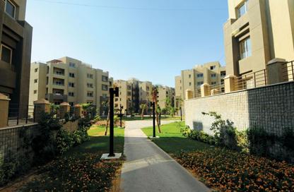 Apartment - 2 Bedrooms - 2 Bathrooms for rent in Palm Hills Village Gate - South Investors Area - New Cairo City - Cairo