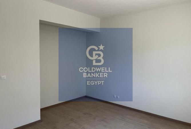 99392493 - Property Image 3