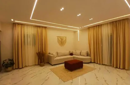 Apartment - Studio - 1 Bathroom for rent in Street17 - District 3 - The 5th Settlement - New Cairo City - Cairo