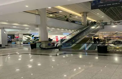 محل تجاري - استوديو - 1 حمام للبيع في شارع التسعين الجنوبي - التجمع الخامس - مدينة القاهرة الجديدة - القاهرة