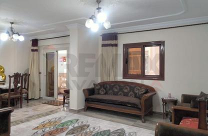Apartment - 3 Bedrooms - 1 Bathroom for sale in Bolkly - Hay Sharq - Alexandria