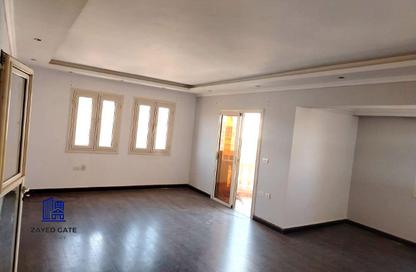 Apartment - 3 Bedrooms - 3 Bathrooms for rent in 16th District - Sheikh Zayed City - Giza