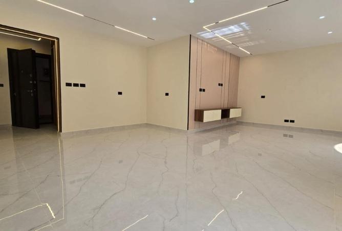 70368330 - صورة العقار 2