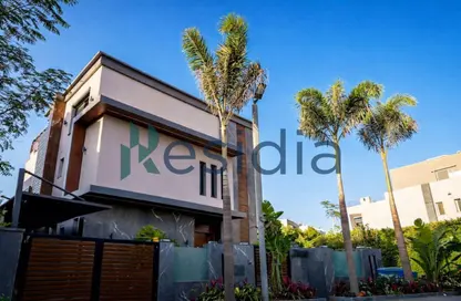 Villa - 4 Bedrooms - 5 Bathrooms for sale in Palm Hills Golf Extension - Al Wahat Road - 6 October City - Giza