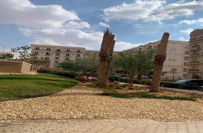 Townhouse - 2 Bedrooms - 3 Bathrooms for sale in Garden Residence - Hyde Park - New Cairo City - Cairo