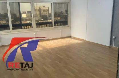 شقة - 2 غرف نوم - 1 حمام للايجار في نادي السكة الحديد - مدينة نصر - القاهرة