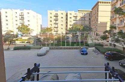 Apartment - 3 Bedrooms - 3 Bathrooms for sale in Centerville - Hyde Park - New Cairo City - Cairo
