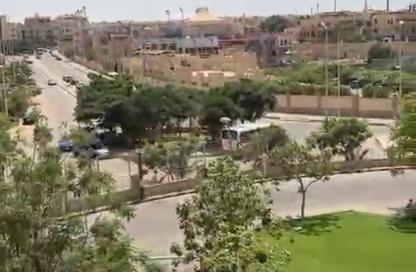 شقة - 1 حمام للبيع في ذا فيلدج - المستثمرين الجنوبية - مدينة القاهرة الجديدة - القاهرة