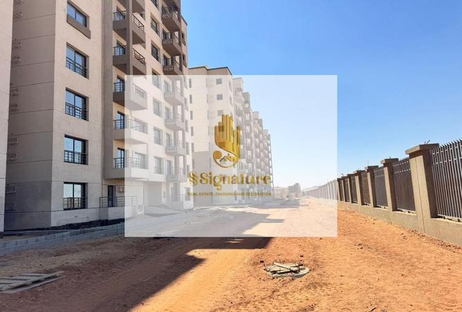 98008641 - Property Image 3