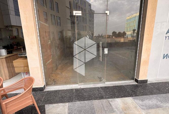 83672785 - Property Image 3