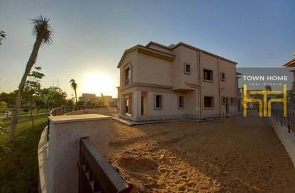 Villa - 5 Bedrooms - 7 Bathrooms for sale in Madinaty - Cairo Villa - 5 Bedrooms - 7 Bathrooms for sale in Madinaty - Cairo