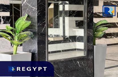 Office Space - Studio - 2 Bathrooms for rent in Zahraa Al Maadi St. - Degla - Hay El Maadi - Cairo