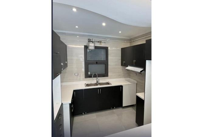 77053675 - Property Image 3