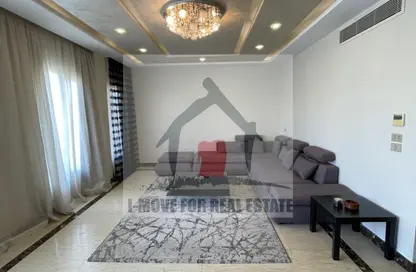 شقة - 2 غرف نوم - 2 حمامات للايجار في كارما ريزيدنس - الحي السادس عشر - الشيخ زايد - الجيزة