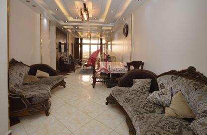 Apartment - 3 Bedrooms - 2 Bathrooms for rent in Miami - Hay Awal El Montazah - Alexandria
