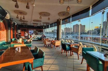 Shop - Studio - 2 Bathrooms for rent in Mohamed Mazhar St. - Zamalek - Cairo