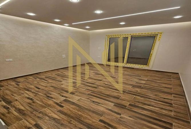 58245121 - صورة العقار 2