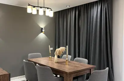 Apartment - 2 Bedrooms - 2 Bathrooms for rent in Palm Hills Village Gate - South Investors Area - New Cairo City - Cairo