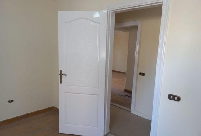 54487003 - Property Image 3