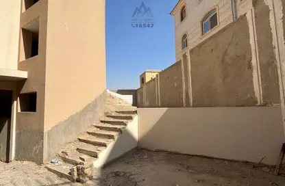 Villa - 5 Bedrooms - 4 Bathrooms for sale in Doctor Samira Moussa St. - 5th District - Obour City - Qalyubia