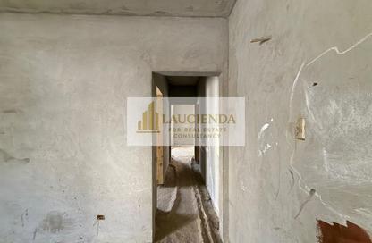 Apartment - 2 Bedrooms - 2 Bathrooms for sale in Hyde Park - New Cairo City - Cairo